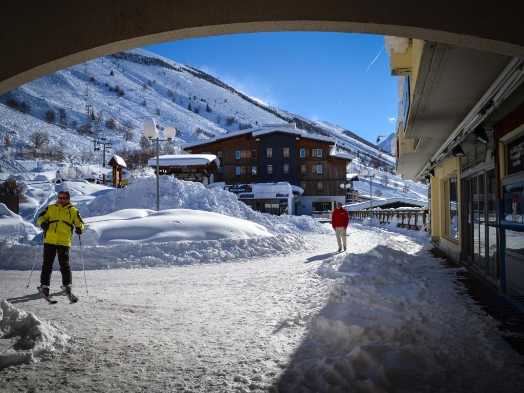 Hotel Turan Les Deux Alpes Kültér fotó